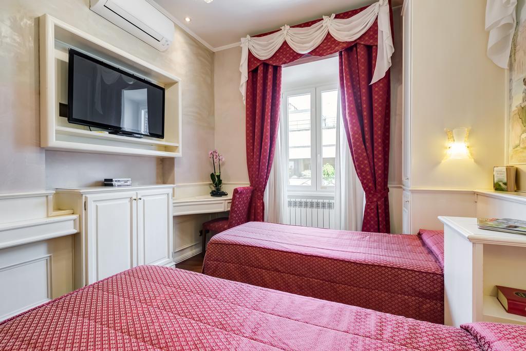 38 Viminale Street Hotel Rome Exterior photo